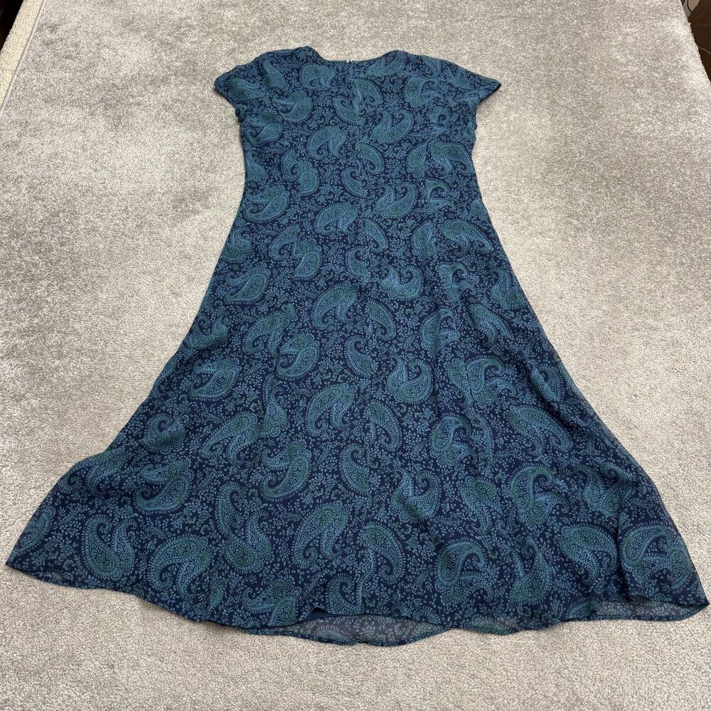 Elegant Blue Paisley Dress